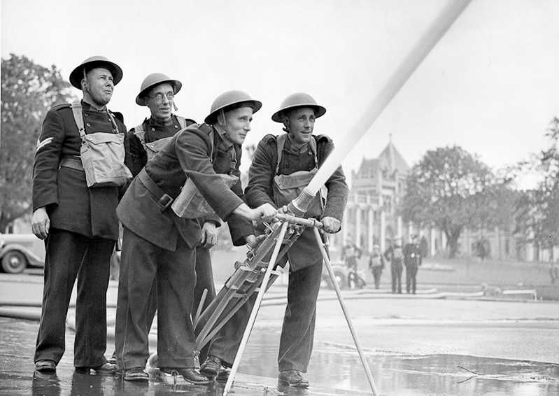 Emergency Fire Service (during war) Demonstration 4 Oct 1942